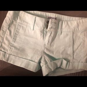 Mint green express shorts!